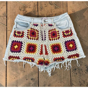Boho Hippie Granny Square Crochet Denim Jean Shorts Womens Sz 11 /30W Festival